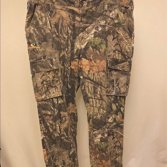 Mossy Oak Cargo Camo Mens Pants XXL (44-46) Walking Hiking Fishing Hunting Sport - Picture 11 of 12
